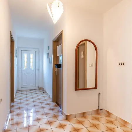 Apartment Morska *